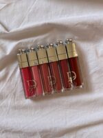 لیپ گلاس طرح دیور